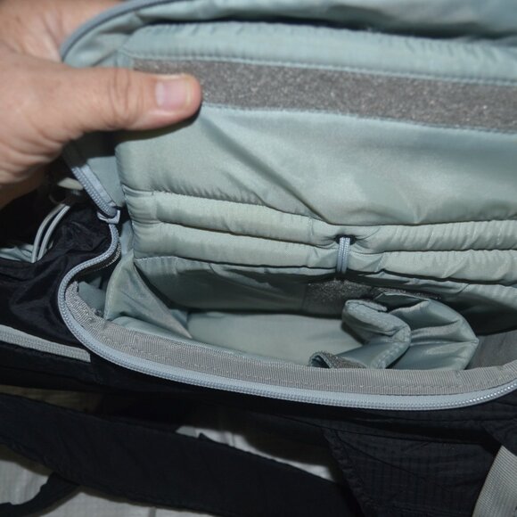 Backpack Lowepro. Black and gray. - Picture 7 of 11